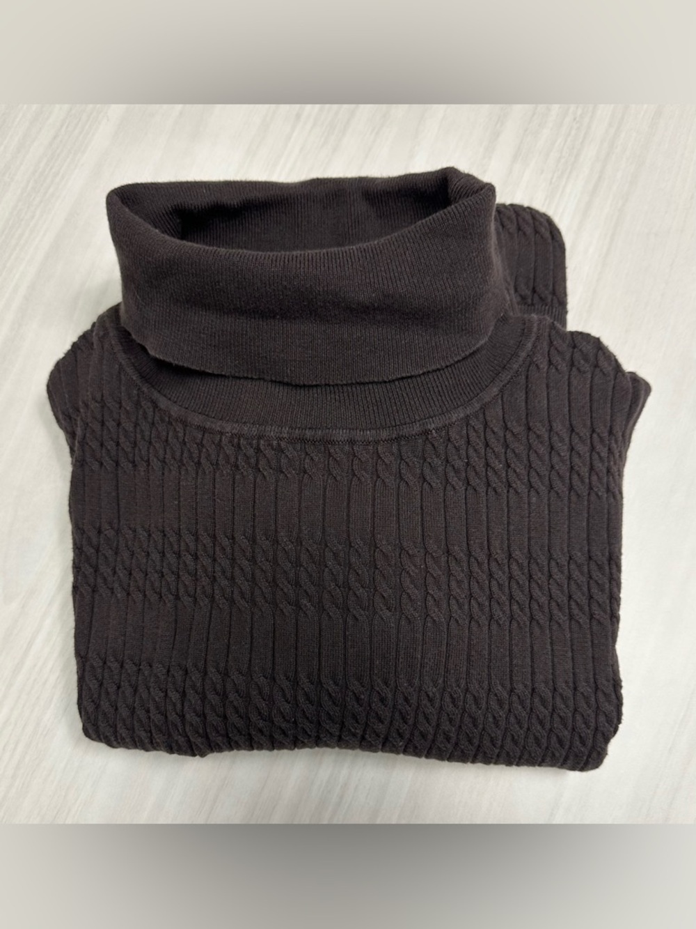 Tommy Hilfiger Women's Dark Brown Cable Turtleneck Sweater